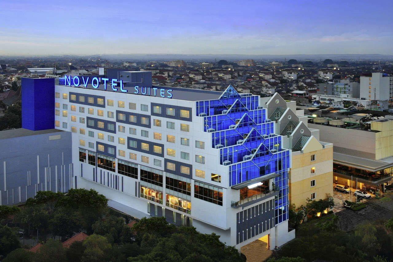 โนโวเทล สวีท ยกยาการ์ต้า มาลิโอโบโร Hotel ยอกยาการ์ตา ภายนอก รูปภาพ
