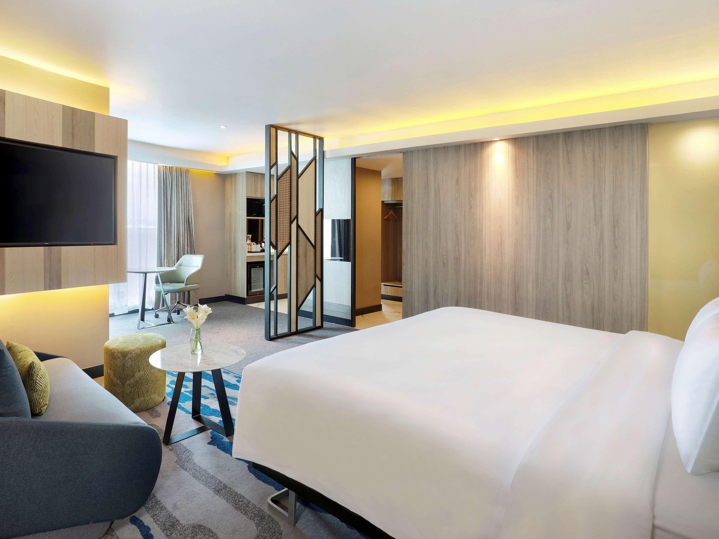 โนโวเทล สวีท ยกยาการ์ต้า มาลิโอโบโร Hotel ยอกยาการ์ตา ภายนอก รูปภาพ