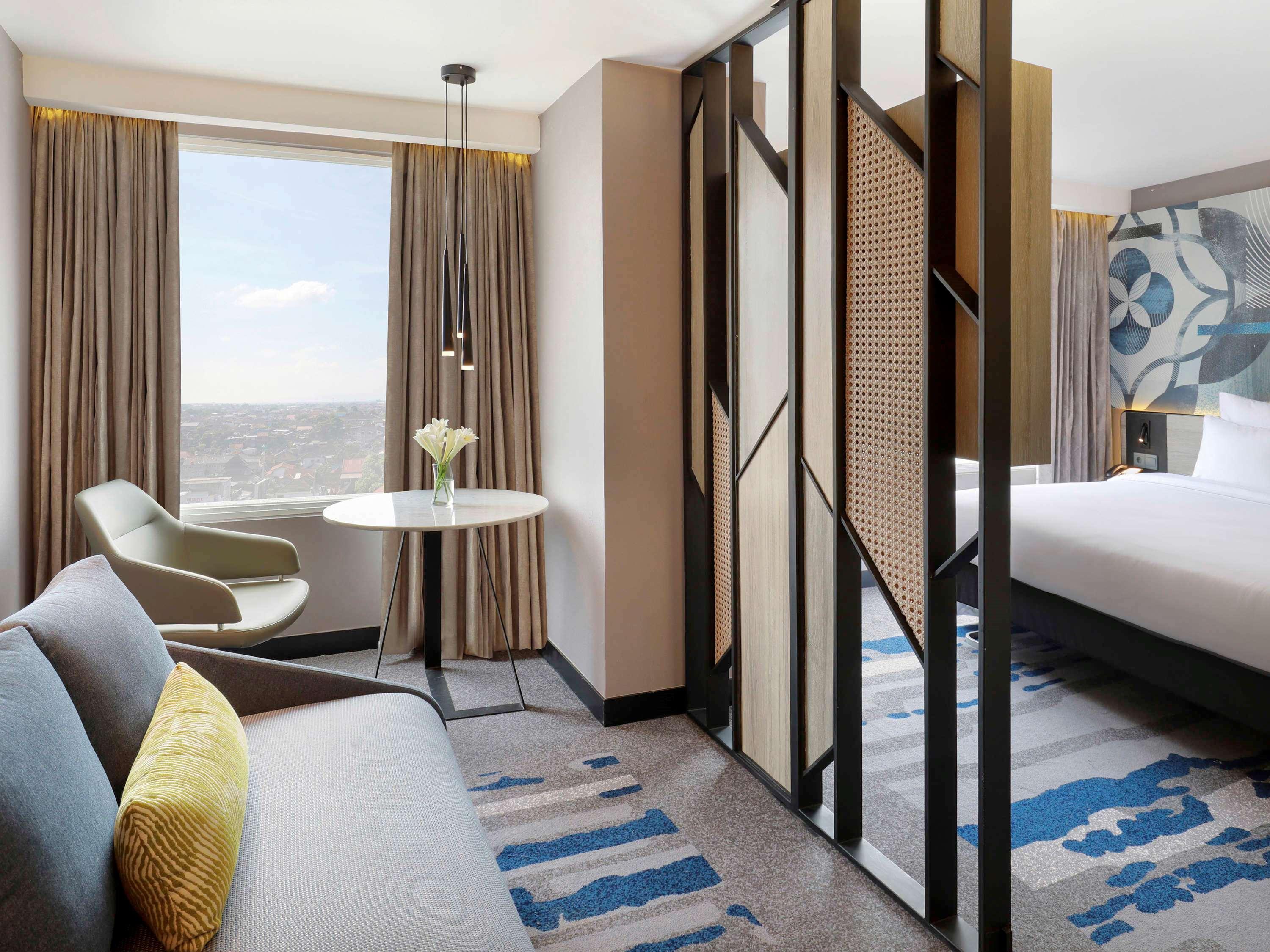 โนโวเทล สวีท ยกยาการ์ต้า มาลิโอโบโร Hotel ยอกยาการ์ตา ภายนอก รูปภาพ