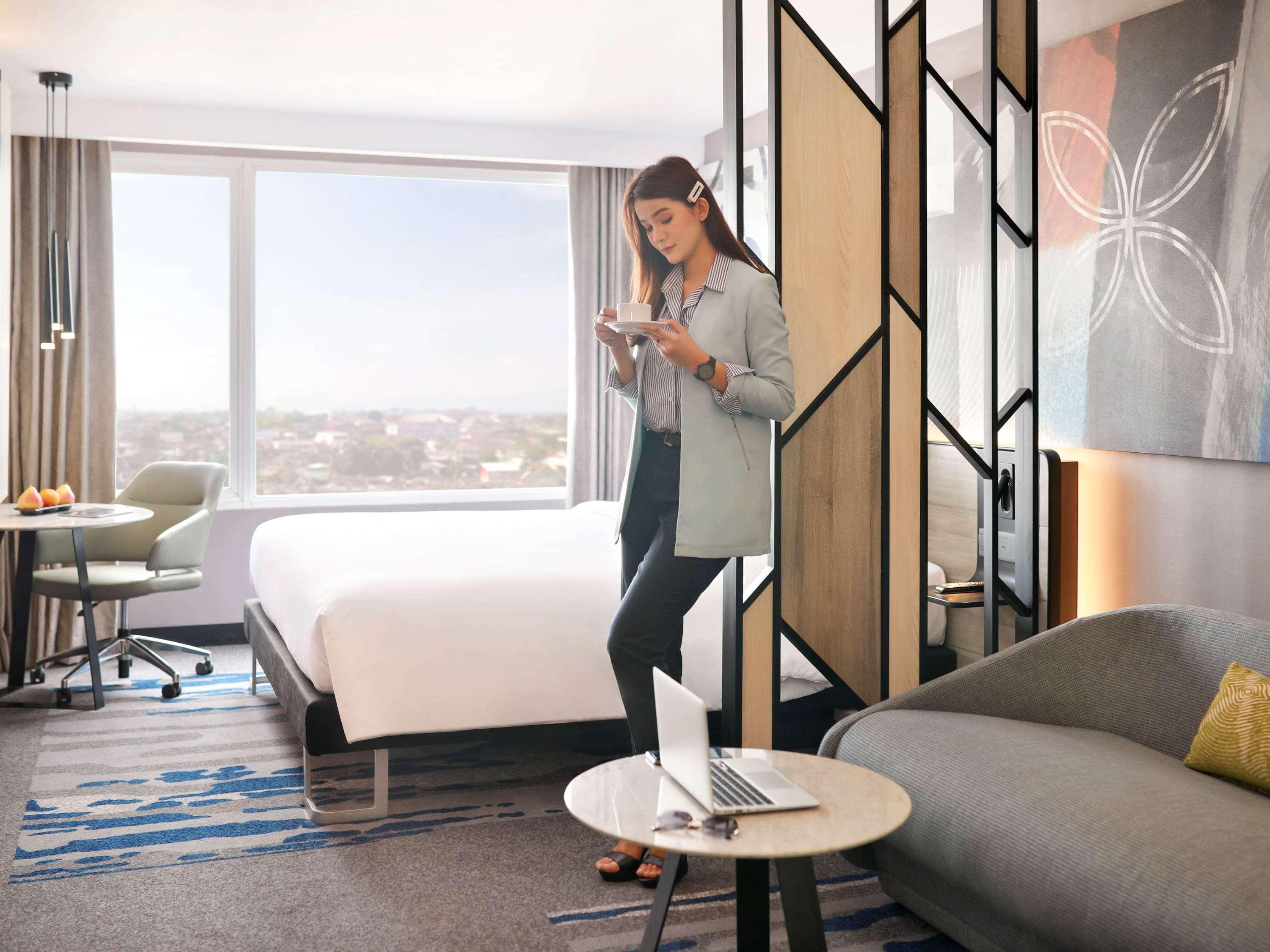 โนโวเทล สวีท ยกยาการ์ต้า มาลิโอโบโร Hotel ยอกยาการ์ตา ภายนอก รูปภาพ