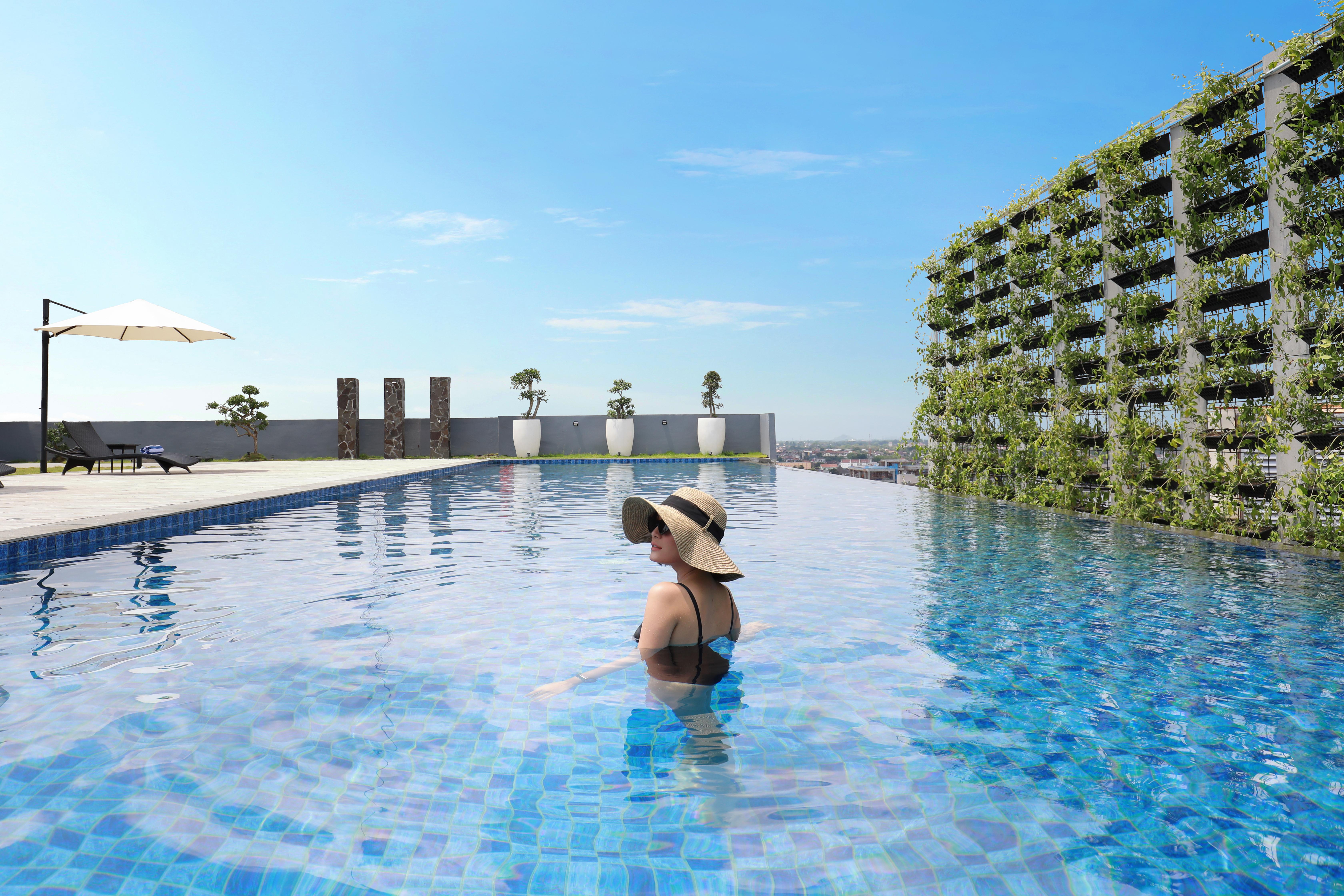 โนโวเทล สวีท ยกยาการ์ต้า มาลิโอโบโร Hotel ยอกยาการ์ตา ภายนอก รูปภาพ