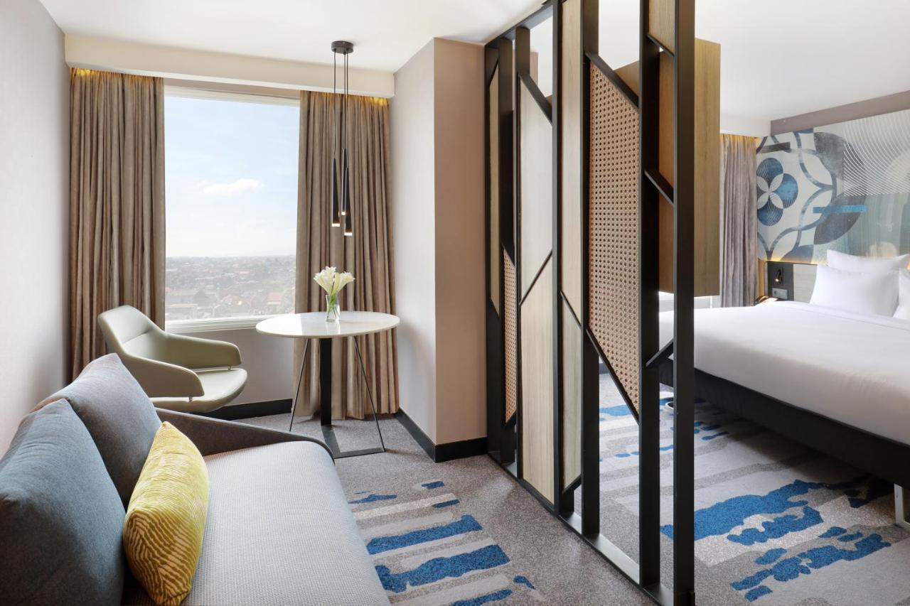 โนโวเทล สวีท ยกยาการ์ต้า มาลิโอโบโร Hotel ยอกยาการ์ตา ภายนอก รูปภาพ
